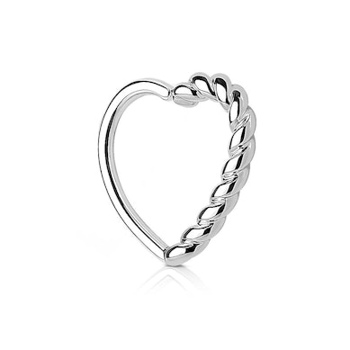 Orecchino a forma di cuore con bordo intrecciato
