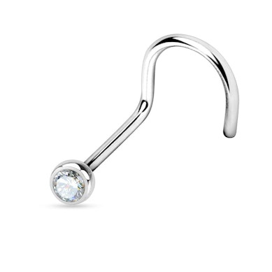Piercing a uncino in titanio