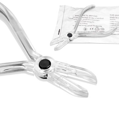 Pinza sterile per chiudere anelli