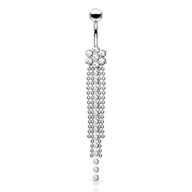 Piercing all'ombelico con fiore e catene pendenti