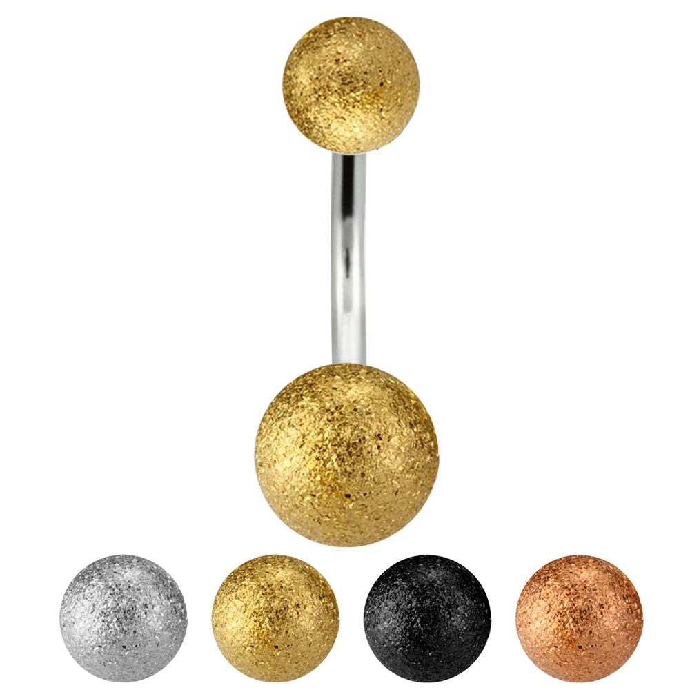 Piercing all'ombelico con look diamante