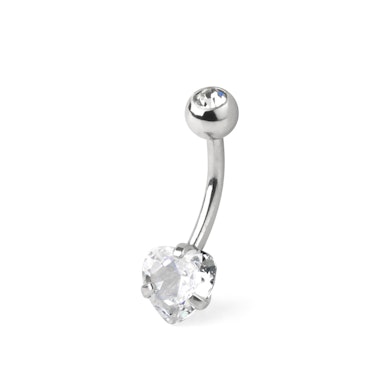 Piercing all'ombelico con pietra a cuore