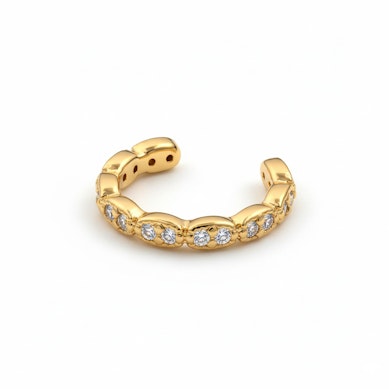 Delicato ear cuff con coppie di pietre