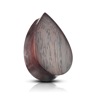 Plug di legno a forma di goccia