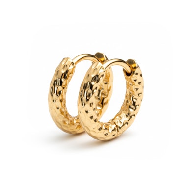 Paio di orecchini huggie con design martellato