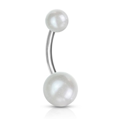 Piercing all'ombelico con sfere a perla