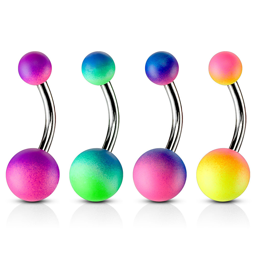 Piercing all'ombelico con sfere rivestite di gomma