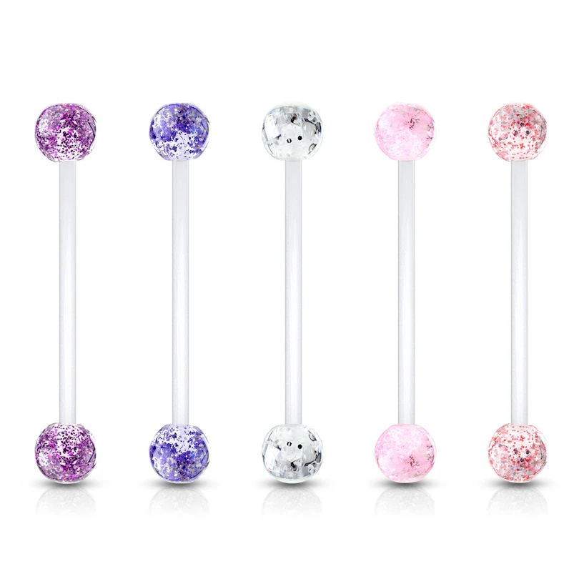 Piercing all'ombelico con sfere glitterate per gravidanza