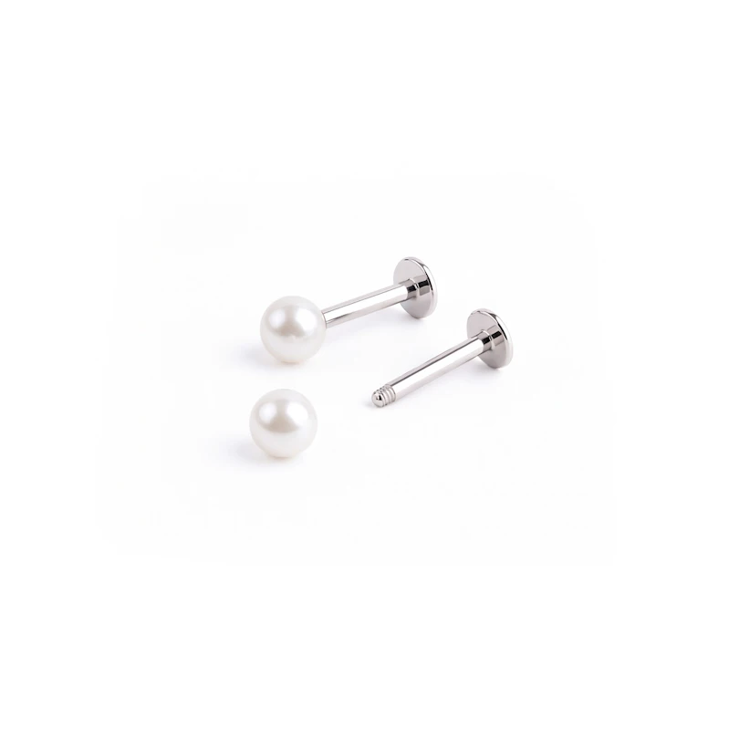 Labret con sfere metalliche