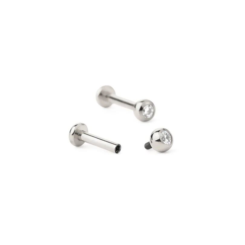 Labret in titanio con filettatura interna e sfera impreziosita