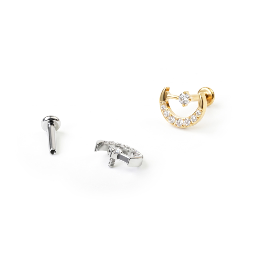 Labret in titanio con luna e stella