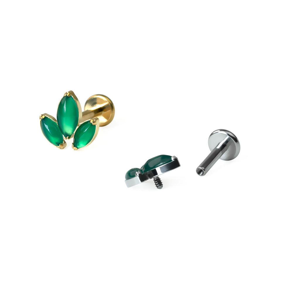 Labret in titanio con trio di pietre naturali taglio marquise