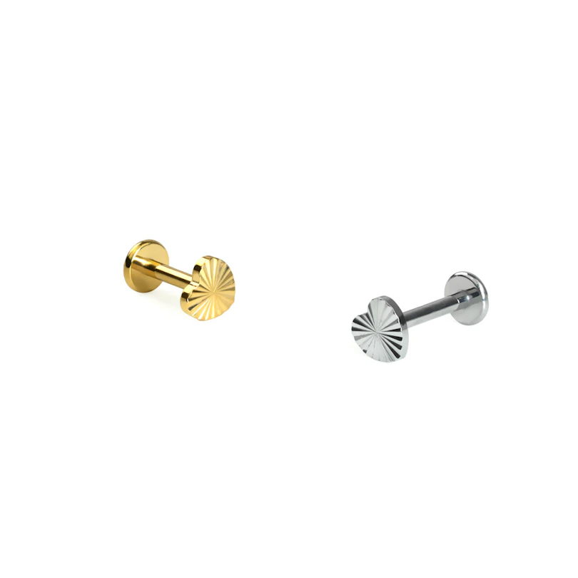 Labret a forma di cuore con motivo dettagliato