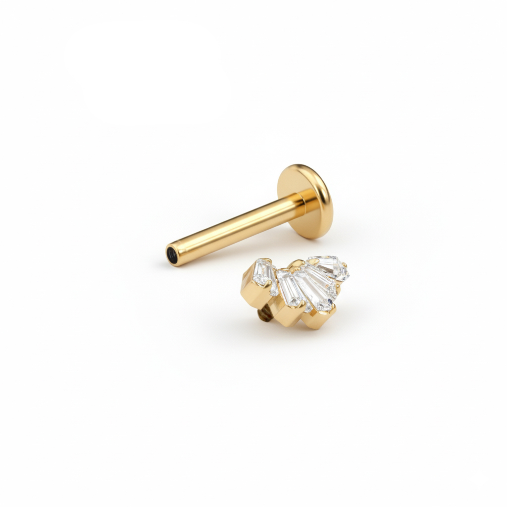 Labret in titanio con pietre taglio marquise