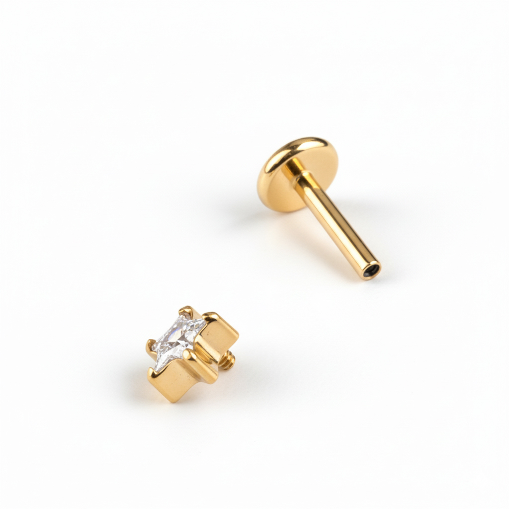 Labret in titanio con pietra a stella