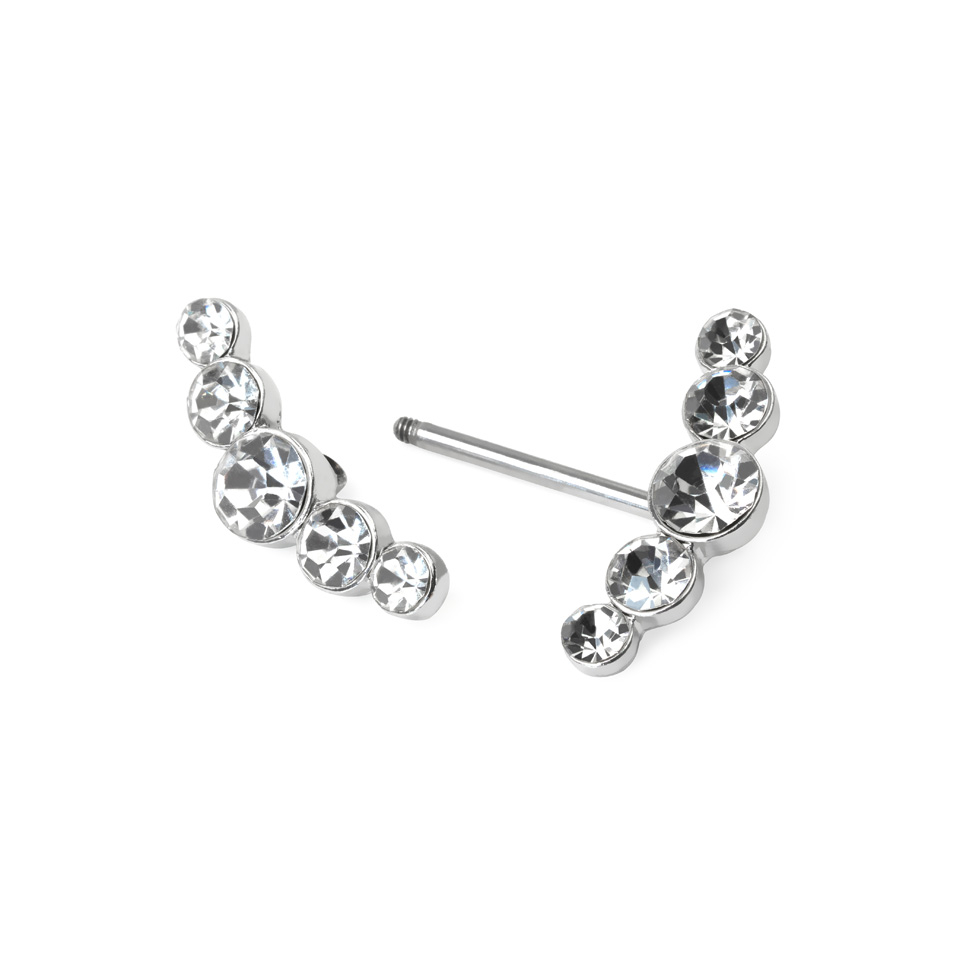 Piercing al capezzolo con due archi di pietre