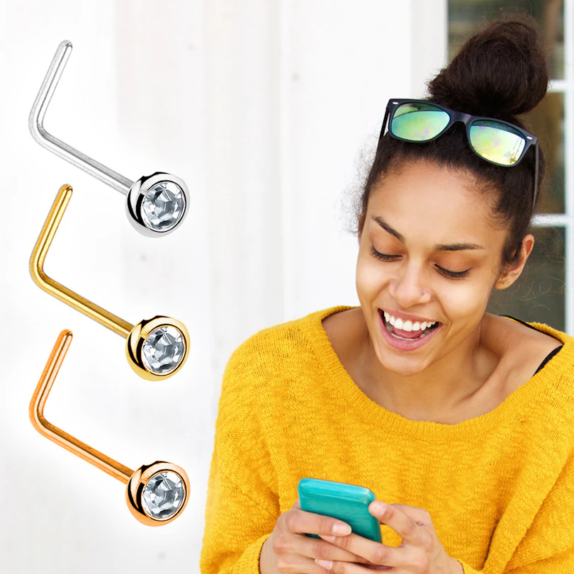 Piercing al naso in oro 14K con pietra incastonata