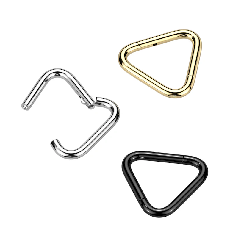 Cerchio con cerniera in titanio a forma triangolare